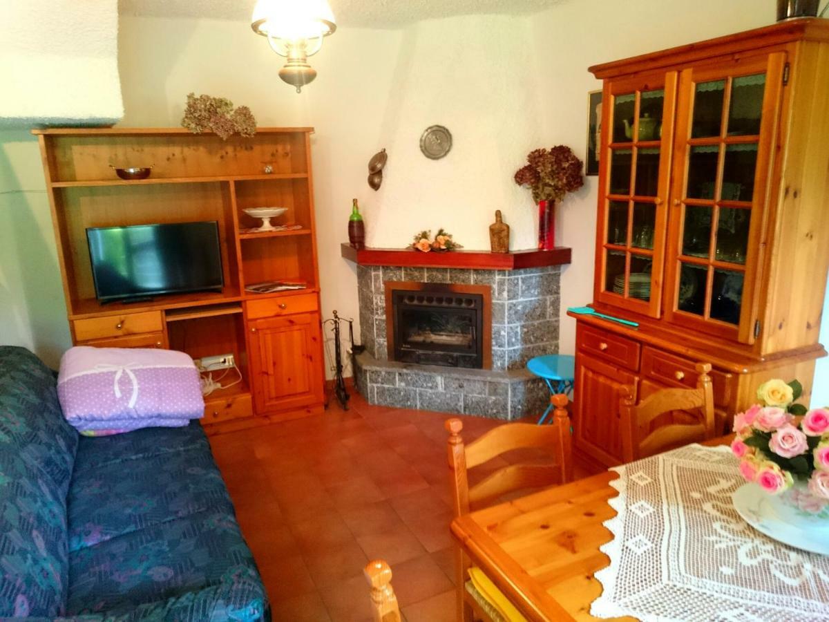 Casa Delle Rose Villa Teglio Eksteriør bilde